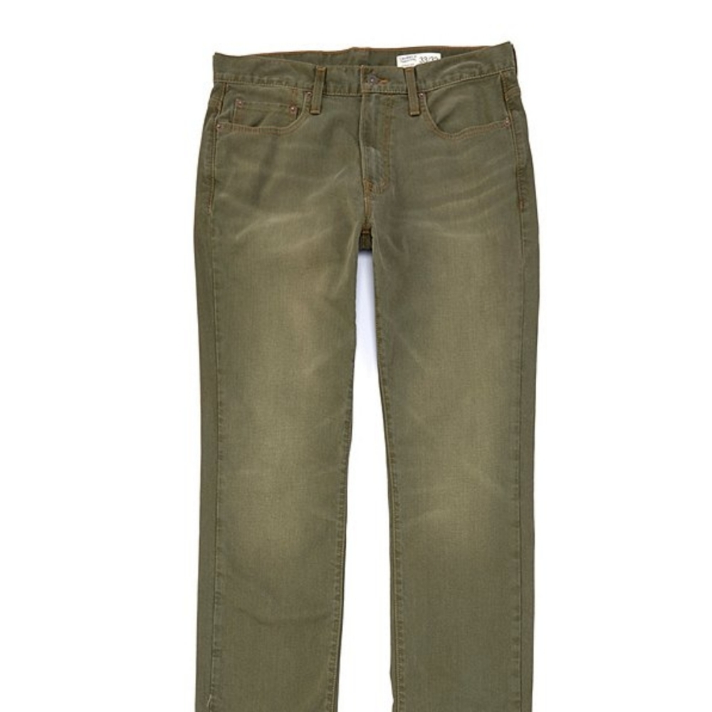 Men's durable Cremieux jeans.